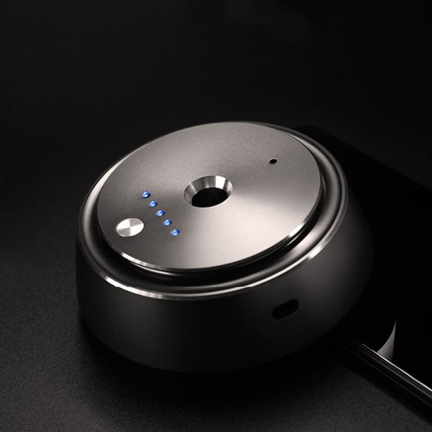 Intelligent Air Car Freshener Aromatherapy Diffuser Aluminum Alloy 30ml